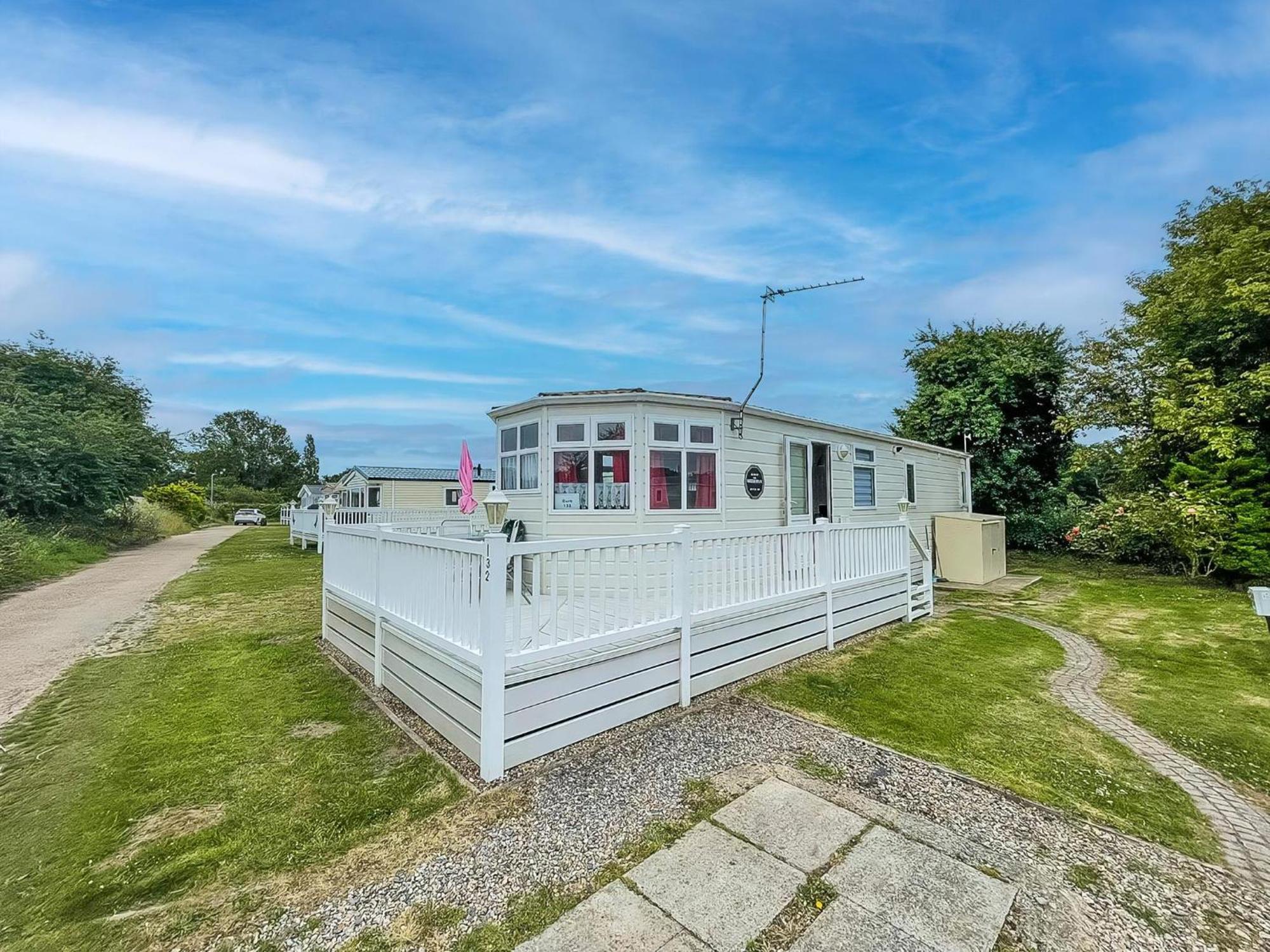Great Dog Friendly Caravan To Hire With Field Views In Norfolk Ref 10132B Belton with Browston Екстер'єр фото